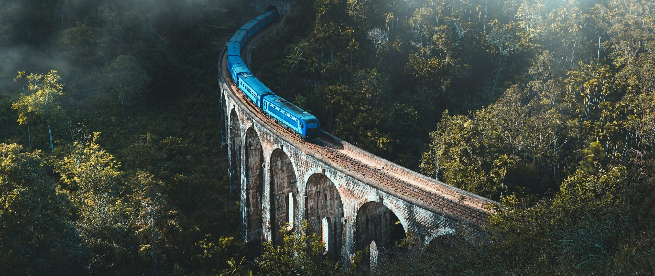 Kandy Lake & City Views